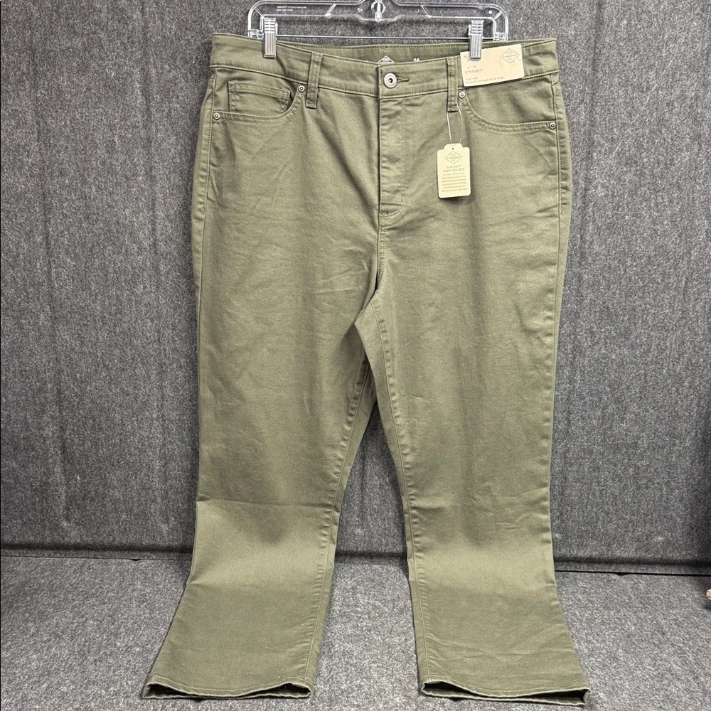 St. John Collection Olive Flare Jeans